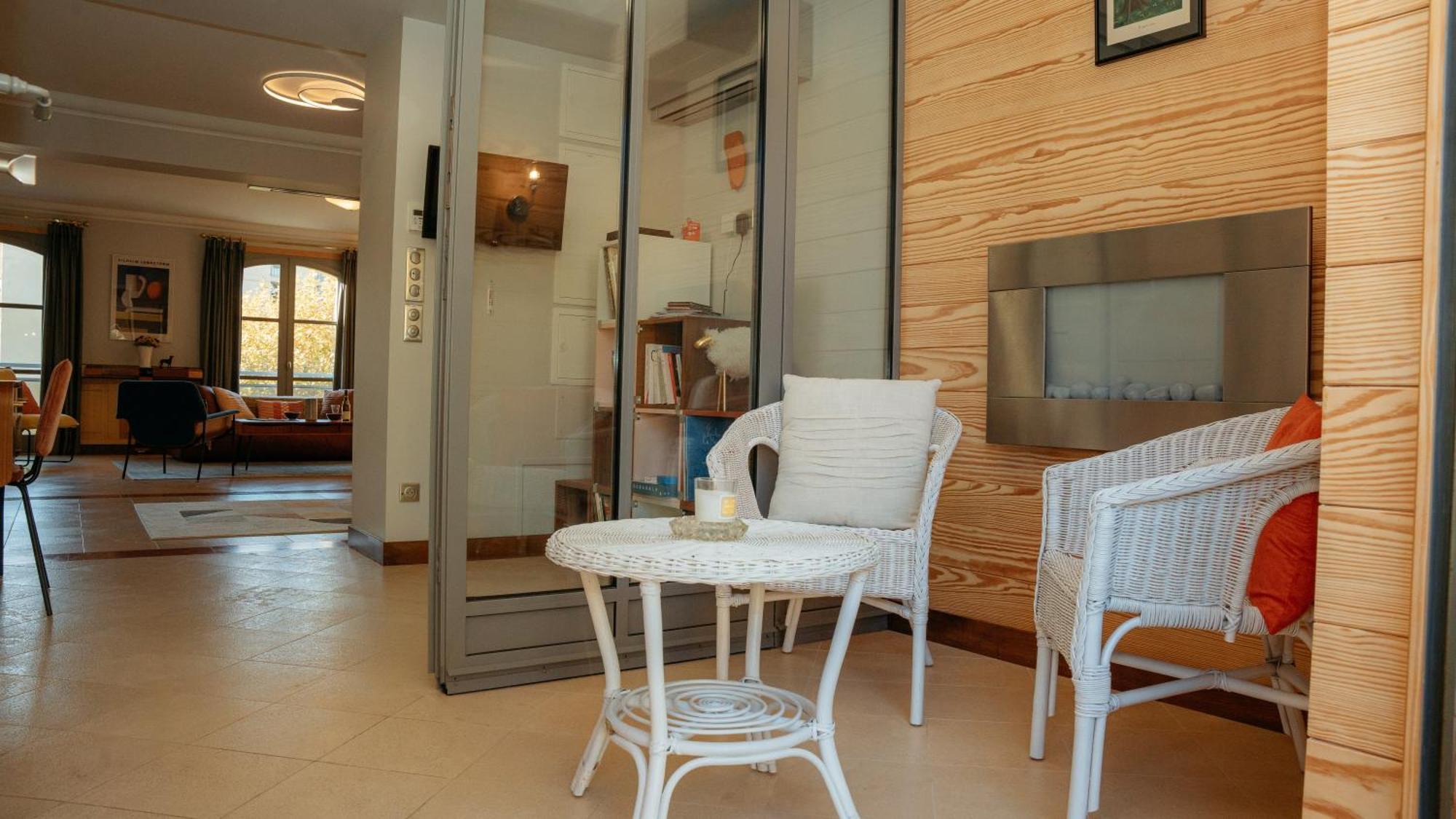 Superbe Appartement 132M2, Classe 5 Etoiles, Sarlat Centre מראה חיצוני תמונה
